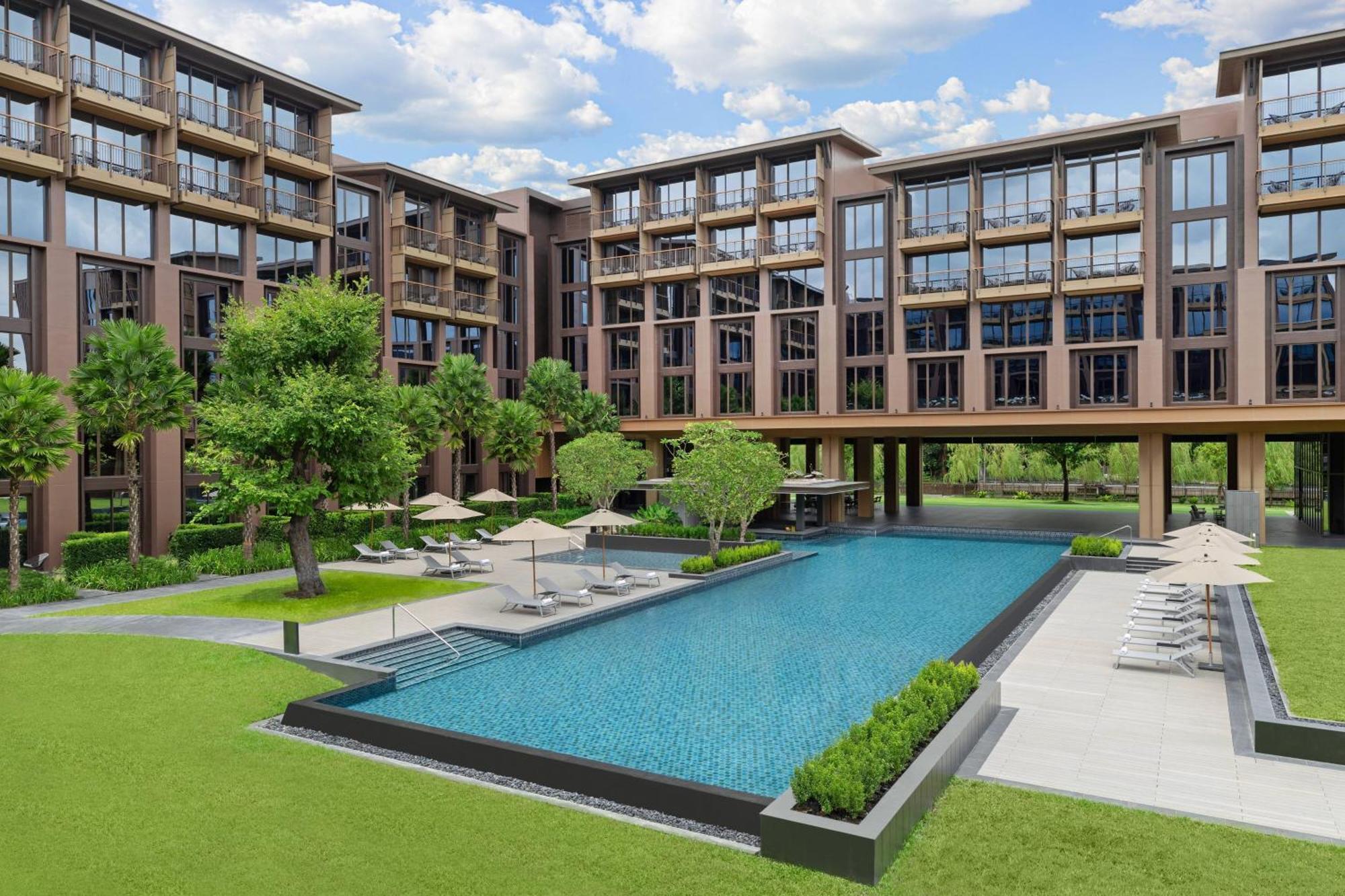 Courtyard By Marriott Bangkok Suvarnabhumi Airport Dış mekan fotoğraf