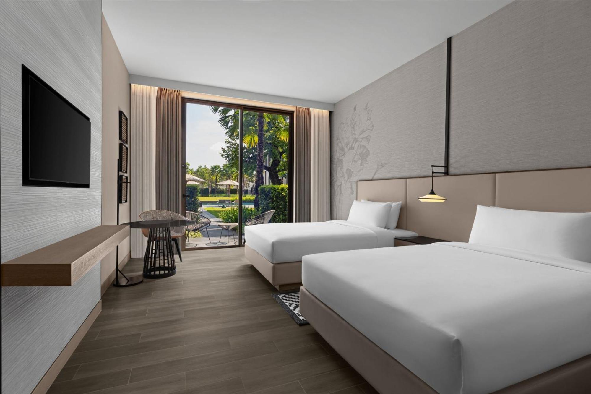 Courtyard By Marriott Bangkok Suvarnabhumi Airport Dış mekan fotoğraf