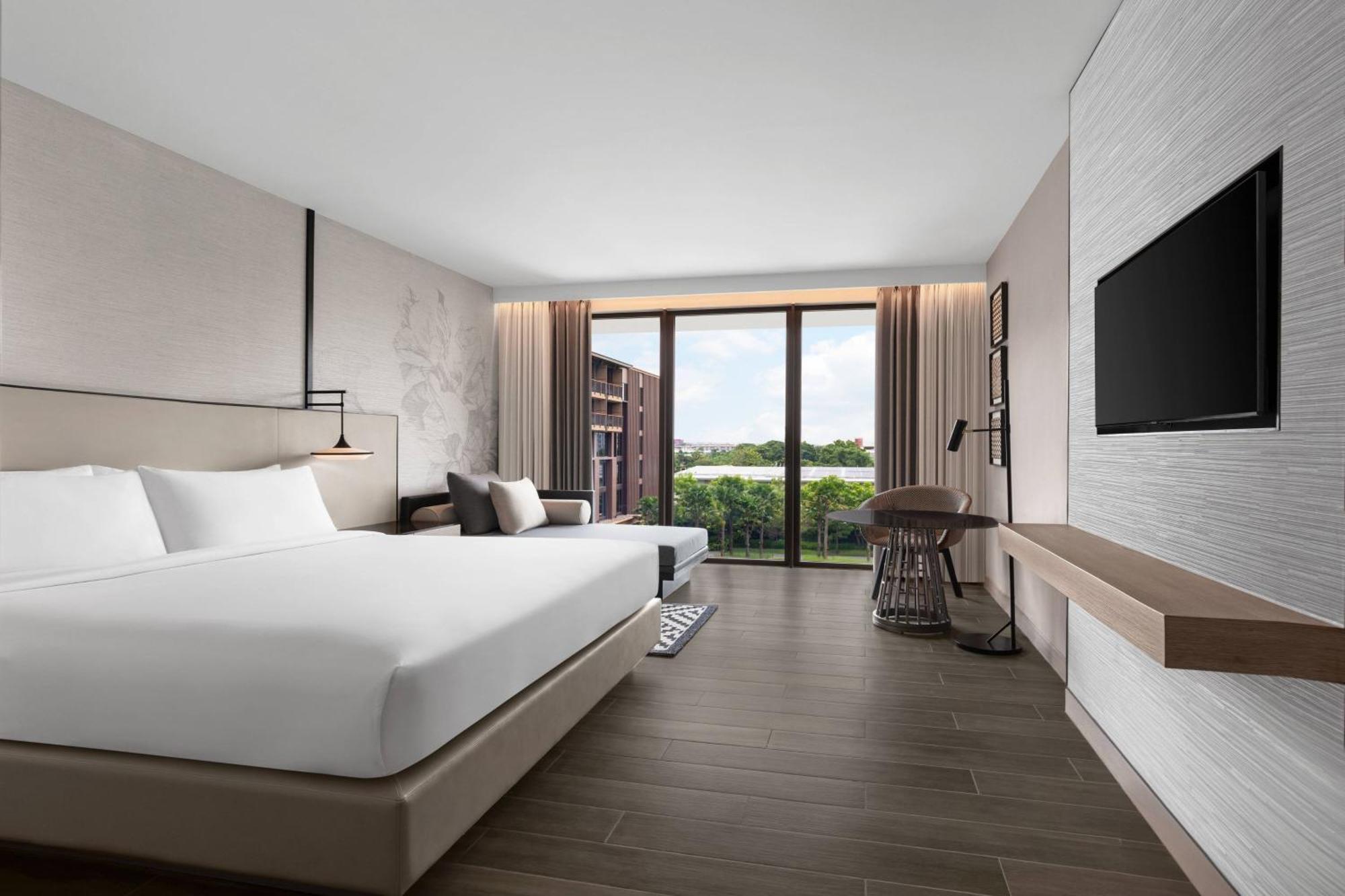 Courtyard By Marriott Bangkok Suvarnabhumi Airport Dış mekan fotoğraf