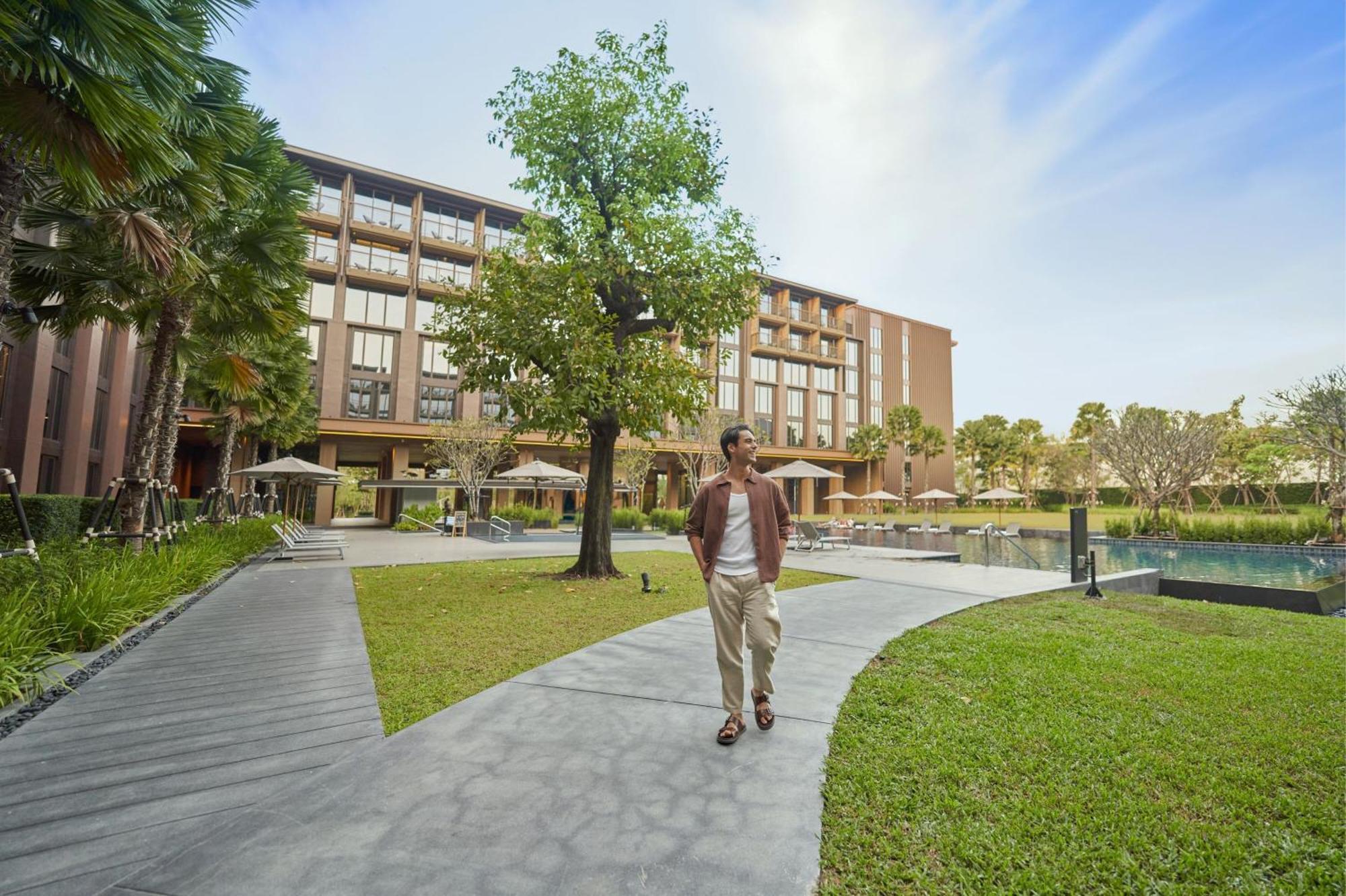 Courtyard By Marriott Bangkok Suvarnabhumi Airport Dış mekan fotoğraf