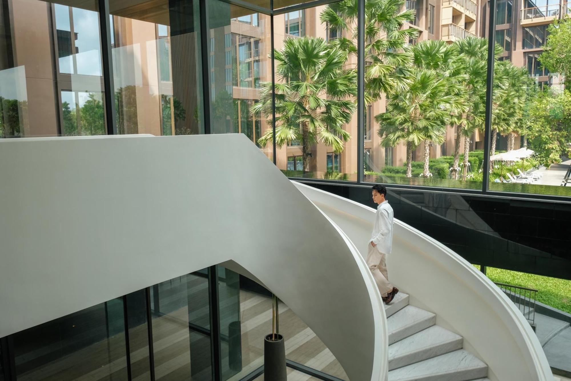 Courtyard By Marriott Bangkok Suvarnabhumi Airport Dış mekan fotoğraf